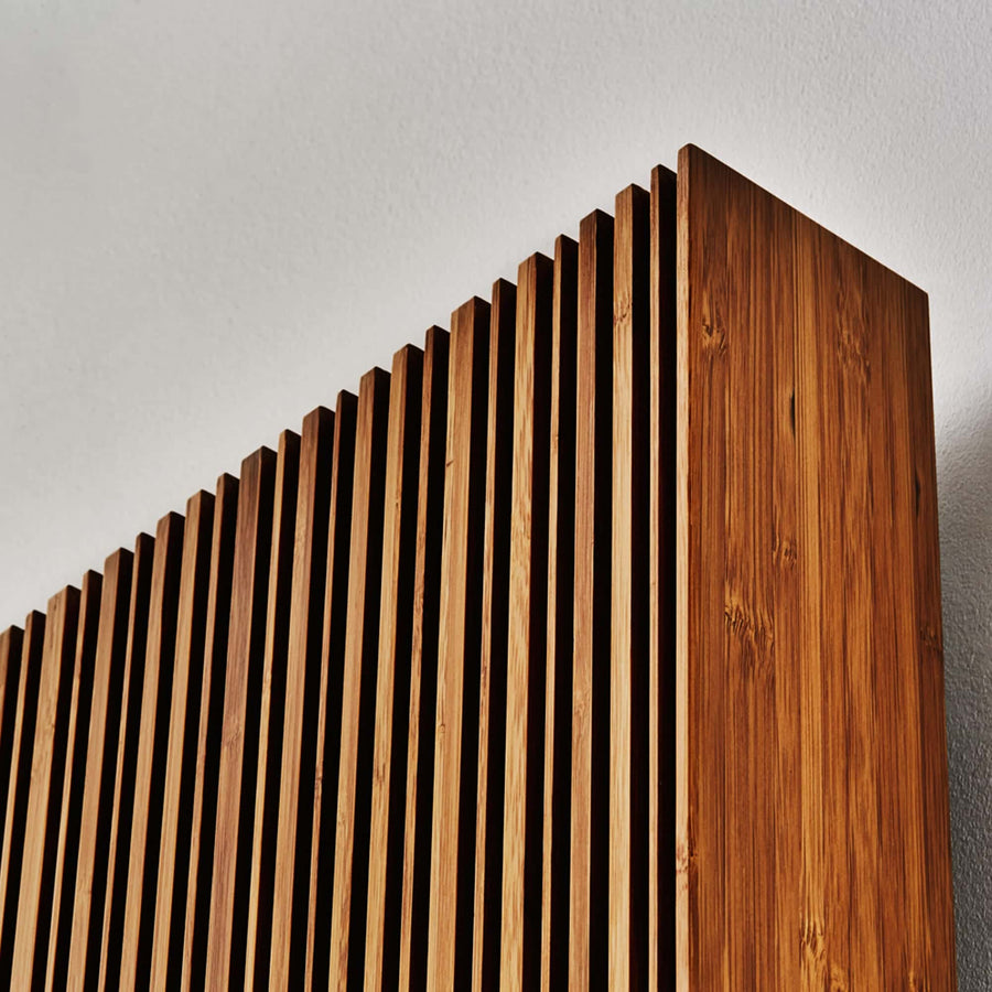 Eskimo Outline Woody Designer Horizontal Radiator