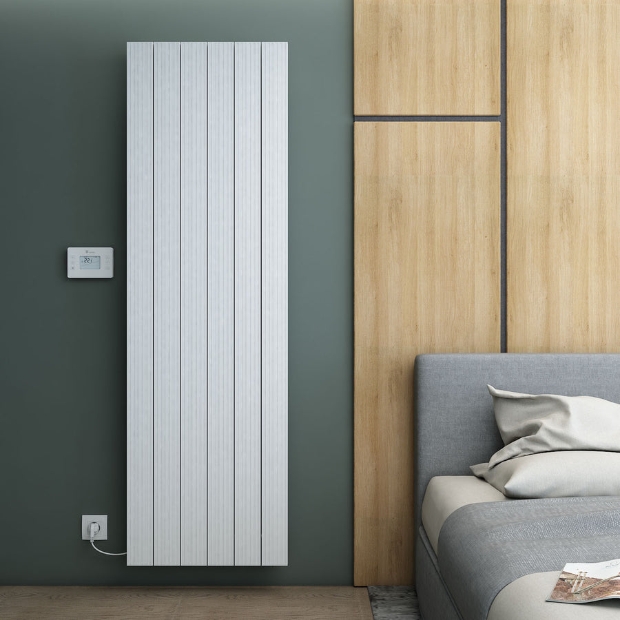 CARISA BOREAS M ELECTRIC VERTICAL RADIATOR