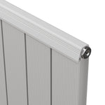 CARISA ELITE VERTICAL RADIATOR